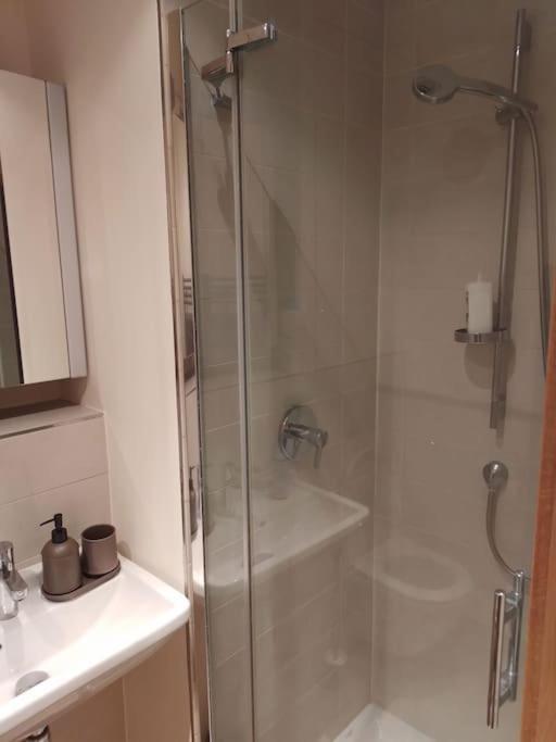 Beautiful 2Br/2Bar Apartement In European District Brussels Exterior photo